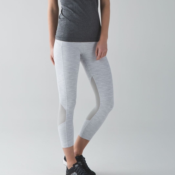 Lululemon Pace Rival Crop - Picture 7 of 8